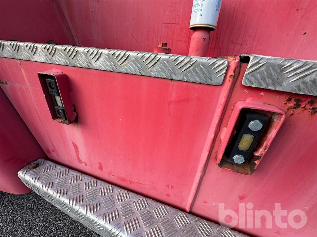 Carretilla elevadora Svetruck 16 120-38: foto 27 Carretilla elevadora Svetruck 16 120-38: foto 27