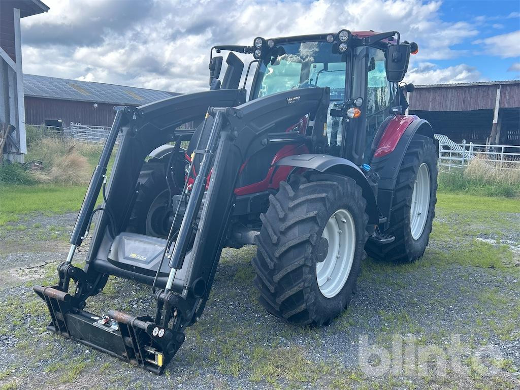 VALTRA N154E Active - Tractor: foto 1 VALTRA N154E Active - Tractor: foto 1