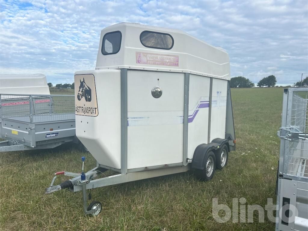 VÄRMLANDSVAGNEN H2-1360B - Remolque para caballos: foto 1 VÄRMLANDSVAGNEN H2-1360B - Remolque para caballos: foto 1