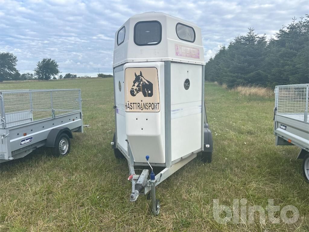 VÄRMLANDSVAGNEN H2-1360B - Remolque para caballos: foto 2 VÄRMLANDSVAGNEN H2-1360B - Remolque para caballos: foto 2