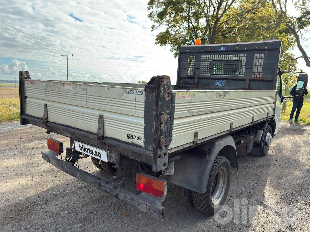 TOYOTA DYNA 150 - Vehículo comercial ligero: foto 5 TOYOTA DYNA 150 - Vehículo comercial ligero: foto 5