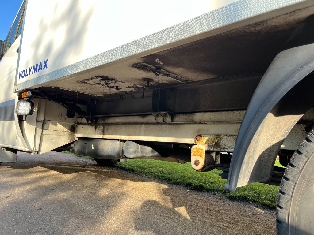 Vehículo comercial ligero VW CRAFTER 35 CHASSI EH Bakgavellyft: foto 18