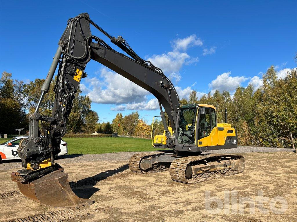 Volvo EC 220DL - Excavadora de cadenas: foto 1 Volvo EC 220DL - Excavadora de cadenas: foto 1