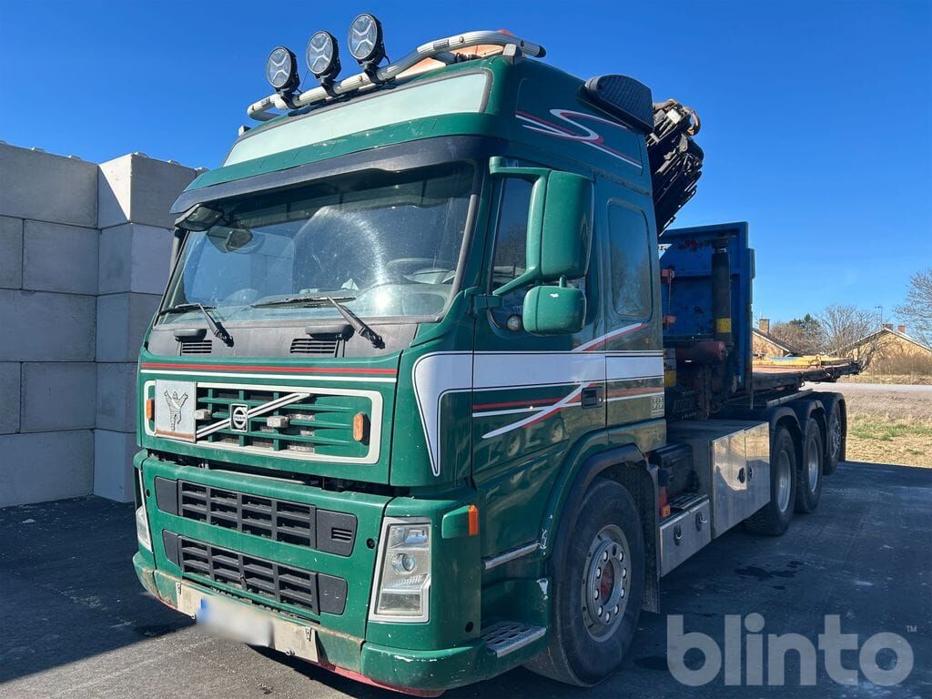 Volvo FM 440 - Camión caja abierta, Camión grúa: foto 1 Volvo FM 440 - Camión caja abierta, Camión grúa: foto 1