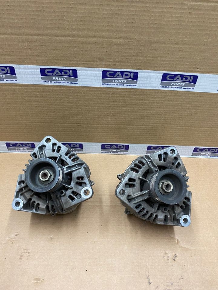 ALTERNATORE - RIF BOSCH 0124655025 - RIF. MAN 51261017283 28V, 120A - Alternador para Camión: foto 1 ALTERNATORE - RIF BOSCH 0124655025 - RIF. MAN 51261017283 28V, 120A - Alternador para Camión: foto 1