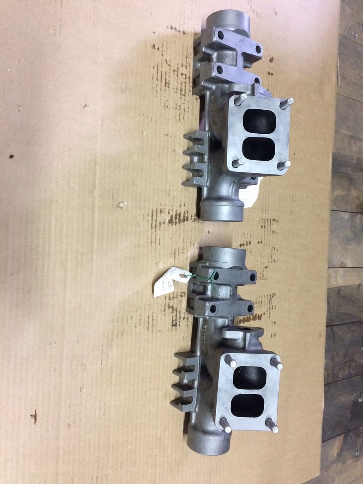 COLLETTORE CENTRALE DI SCARICO MAN 51081020065 - Colector de escape: foto 1 COLLETTORE CENTRALE DI SCARICO MAN 51081020065 - Colector de escape: foto 1