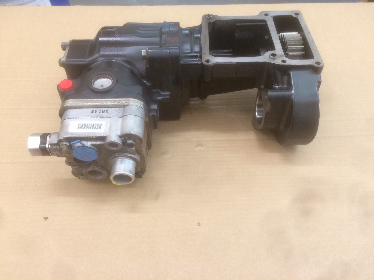 COMPRESSORE ARIA MONOCILINDRICO CON FRIZIONE MAN / KNORR - Compresor de aire: foto 4 COMPRESSORE ARIA MONOCILINDRICO CON FRIZIONE MAN / KNORR - Compresor de aire: foto 4