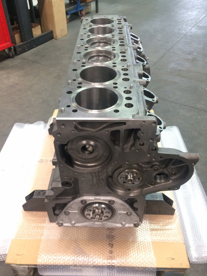 MOTORE MERCEDES OM457 / OM457LA / OM457HLA - Motor: foto 3 MOTORE MERCEDES OM457 / OM457LA / OM457HLA - Motor: foto 3