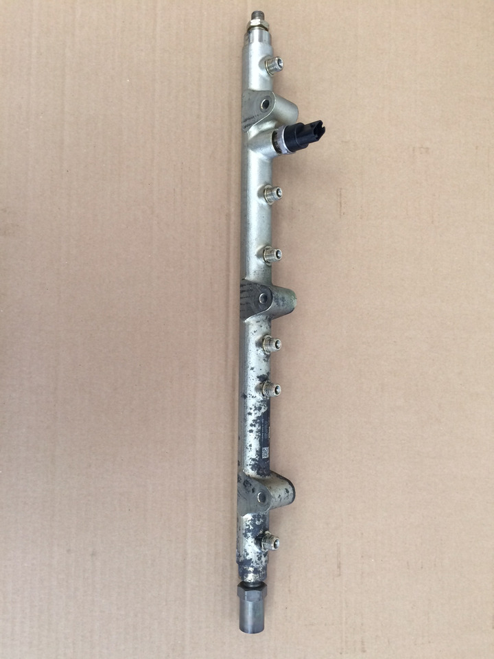 TUBO PRESSIONE COMMON RAIL MAN 51103116037 - Procesamiento de combustible: foto 1 TUBO PRESSIONE COMMON RAIL MAN 51103116037 - Procesamiento de combustible: foto 1