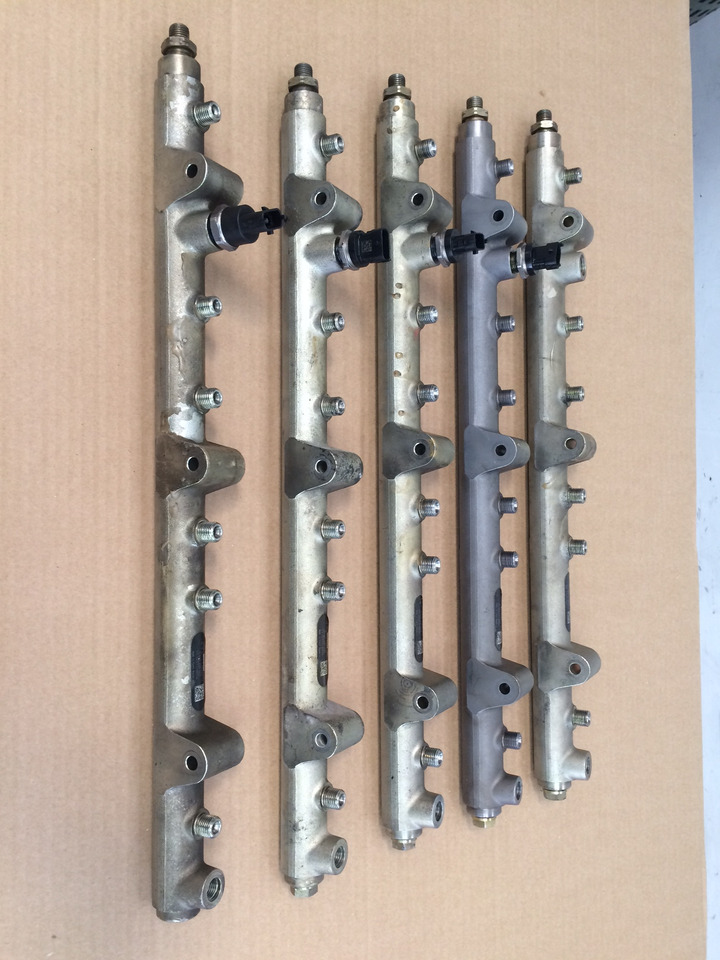 TUBO PRESSIONE COMMON RAIL MAN 51103116054 - Procesamiento de combustible: foto 1 TUBO PRESSIONE COMMON RAIL MAN 51103116054 - Procesamiento de combustible: foto 1