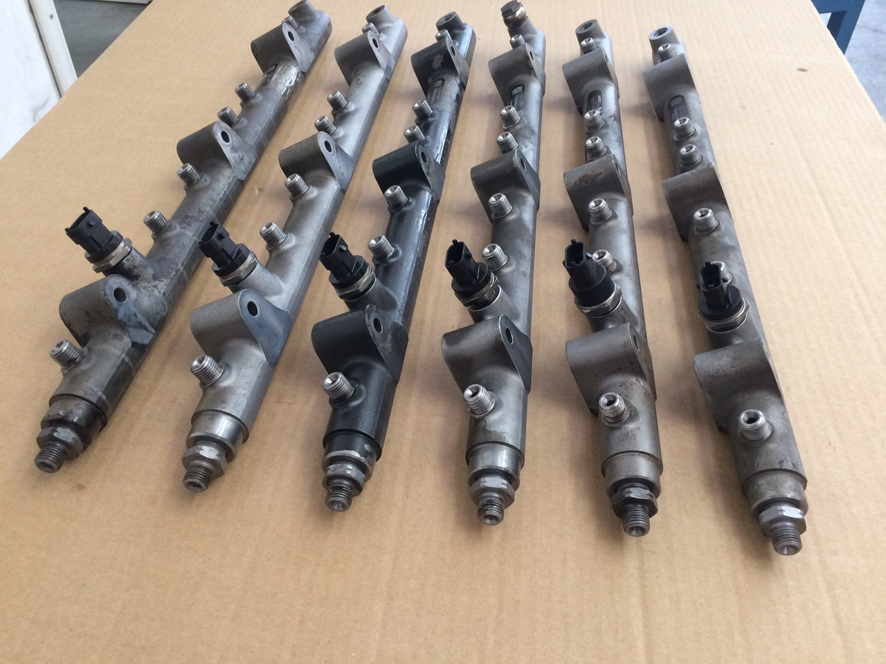 TUBO PRESSIONE COMMON RAIL MAN 51103116082 - Procesamiento de combustible: foto 3 TUBO PRESSIONE COMMON RAIL MAN 51103116082 - Procesamiento de combustible: foto 3
