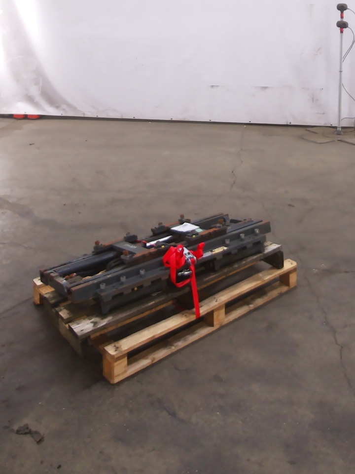 Kaup ZINKENVERSTELLGERÄT - Implemento para Equipo de manutención: foto 1 Kaup ZINKENVERSTELLGERÄT - Implemento para Equipo de manutención: foto 1