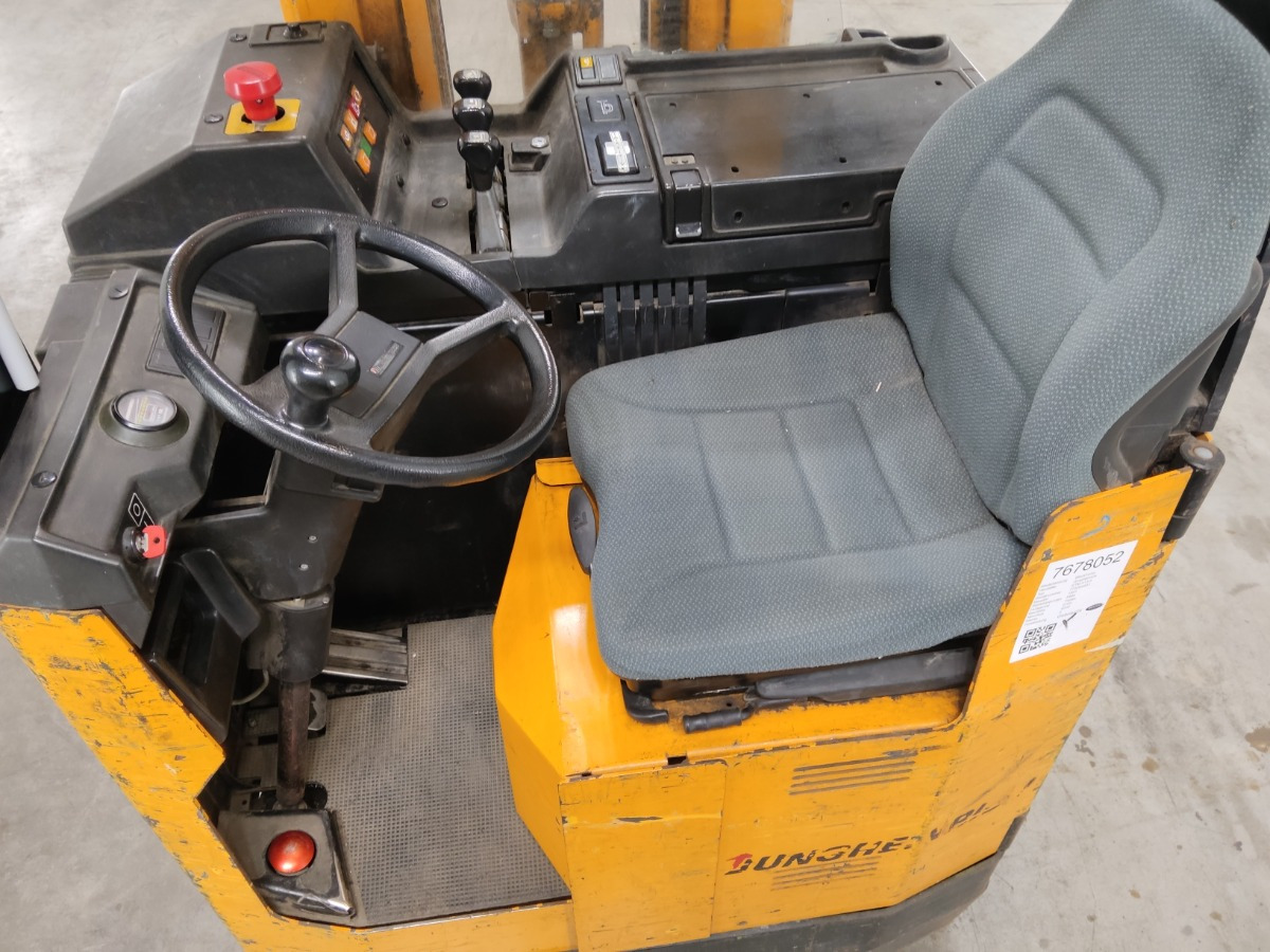 Jungheinrich ETMA13,5 - Retráctil: foto 3 Jungheinrich ETMA13,5 - Retráctil: foto 3