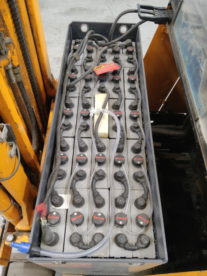 Jungheinrich ETMA13,5 - Retráctil: foto 4 Jungheinrich ETMA13,5 - Retráctil: foto 4