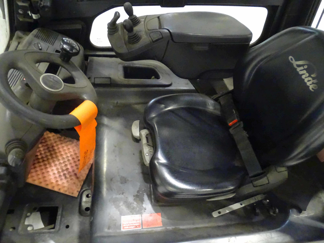 Linde E30HL-01/600 - Carretilla elevadora eléctrica: foto 3 Linde E30HL-01/600 - Carretilla elevadora eléctrica: foto 3