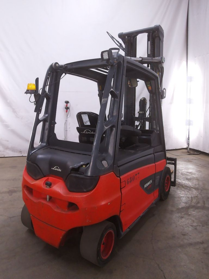 Linde E30L-01 - Carretilla elevadora eléctrica: foto 2 Linde E30L-01 - Carretilla elevadora eléctrica: foto 2