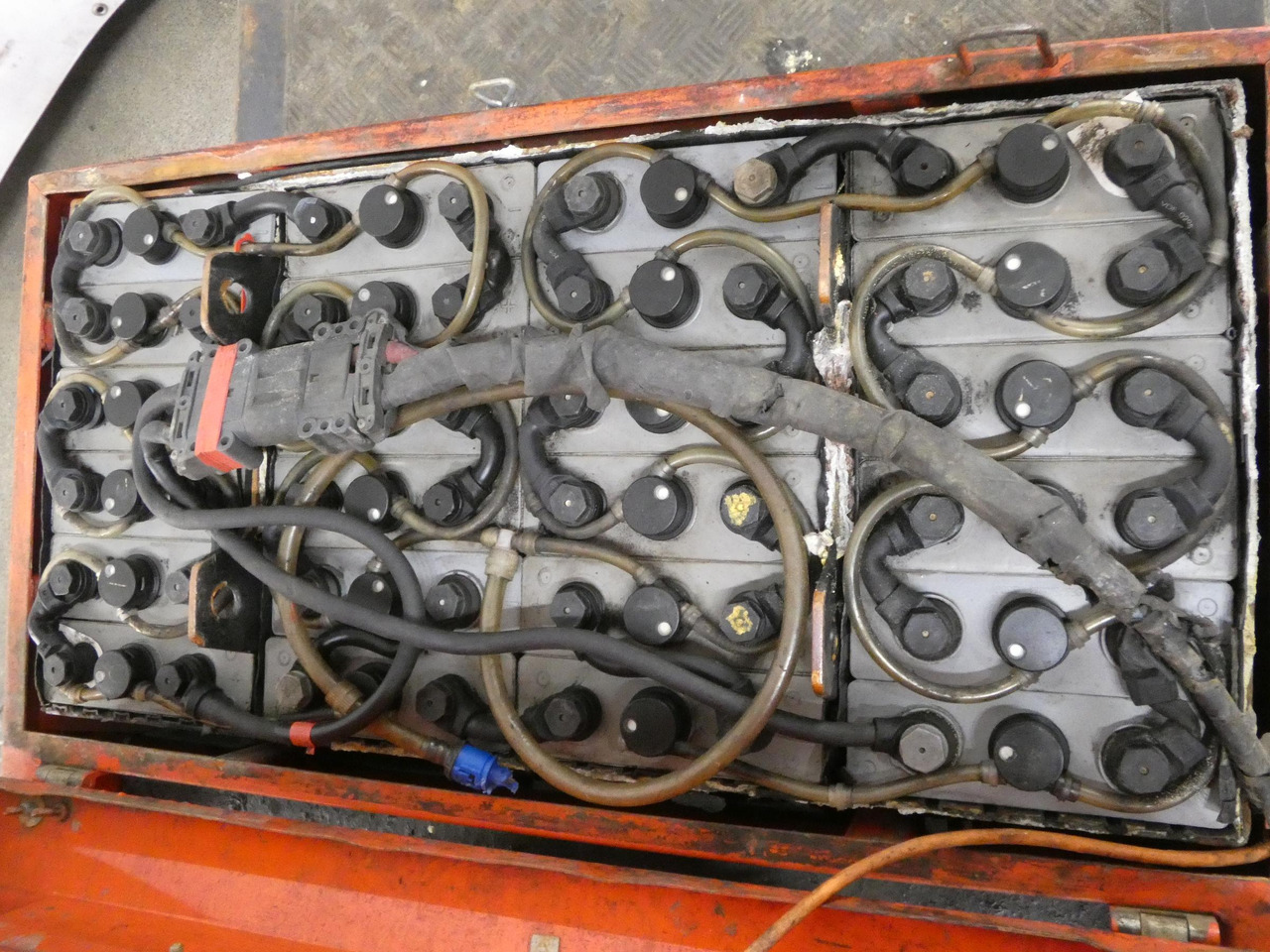 Linde T800 - Remolcadora: foto 4 Linde T800 - Remolcadora: foto 4