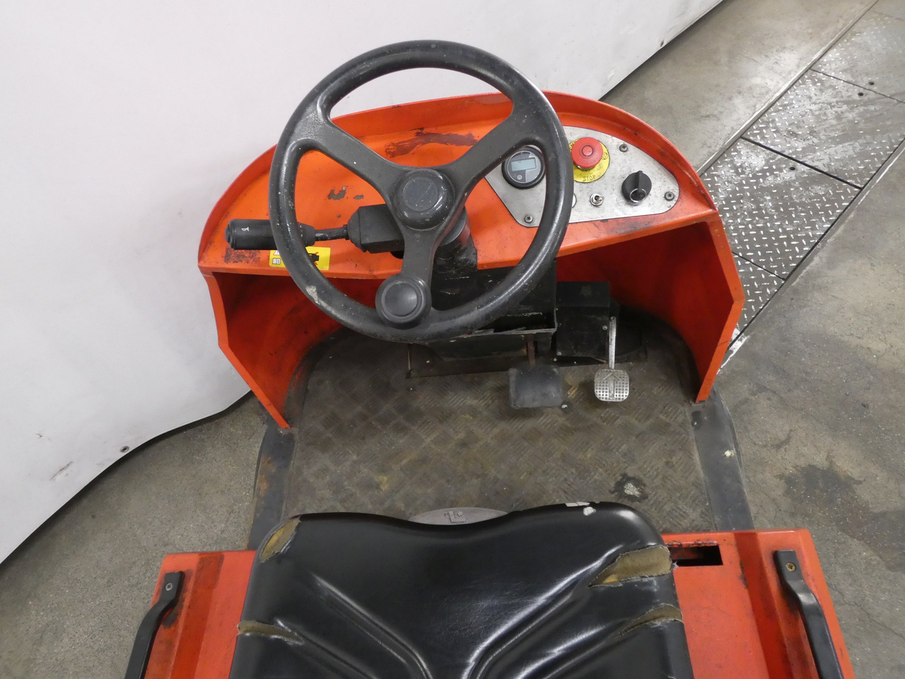 Linde T800 - Remolcadora: foto 3 Linde T800 - Remolcadora: foto 3