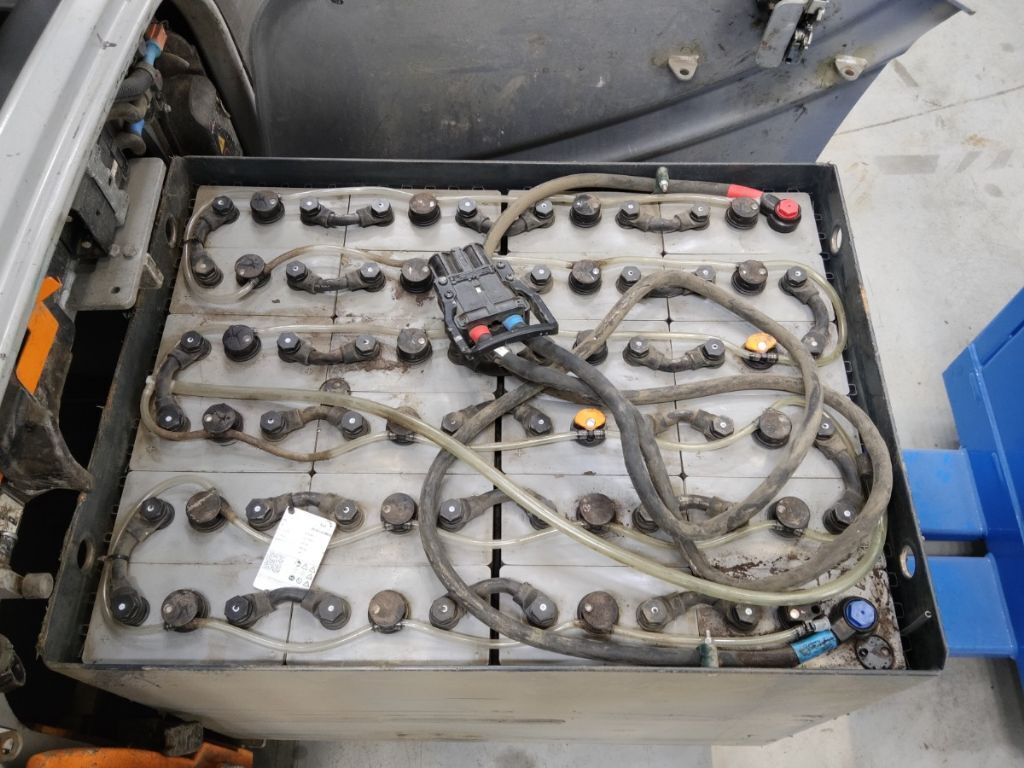 STILL RX20-18 - Carretilla elevadora eléctrica: foto 4 STILL RX20-18 - Carretilla elevadora eléctrica: foto 4