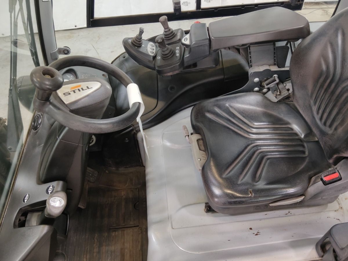 STILL RX60-35 - Carretilla elevadora eléctrica: foto 3 STILL RX60-35 - Carretilla elevadora eléctrica: foto 3