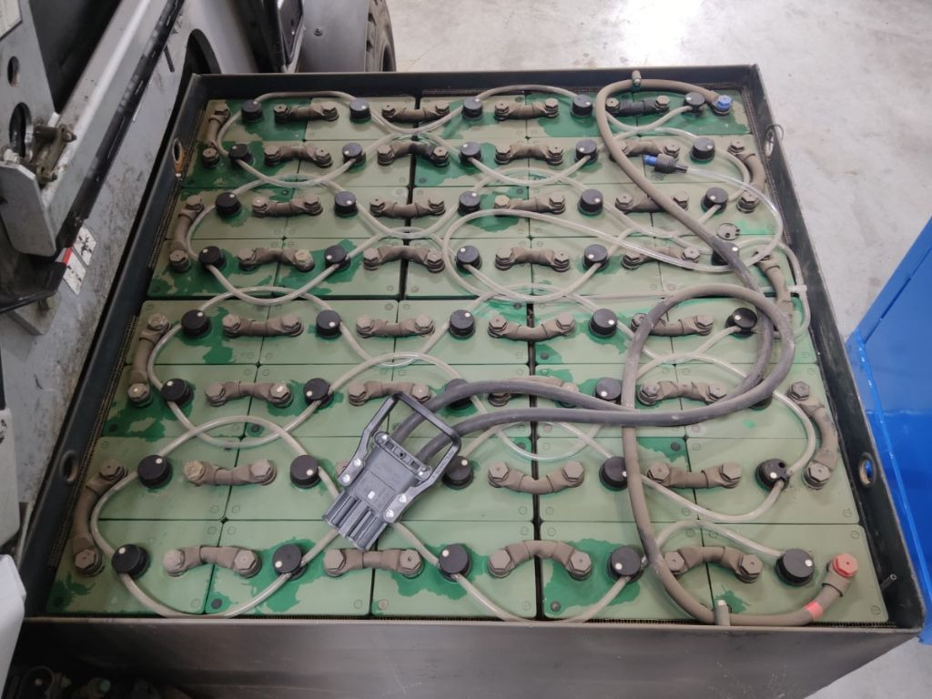 STILL RX60-45 - Carretilla elevadora: foto 4 STILL RX60-45 - Carretilla elevadora: foto 4