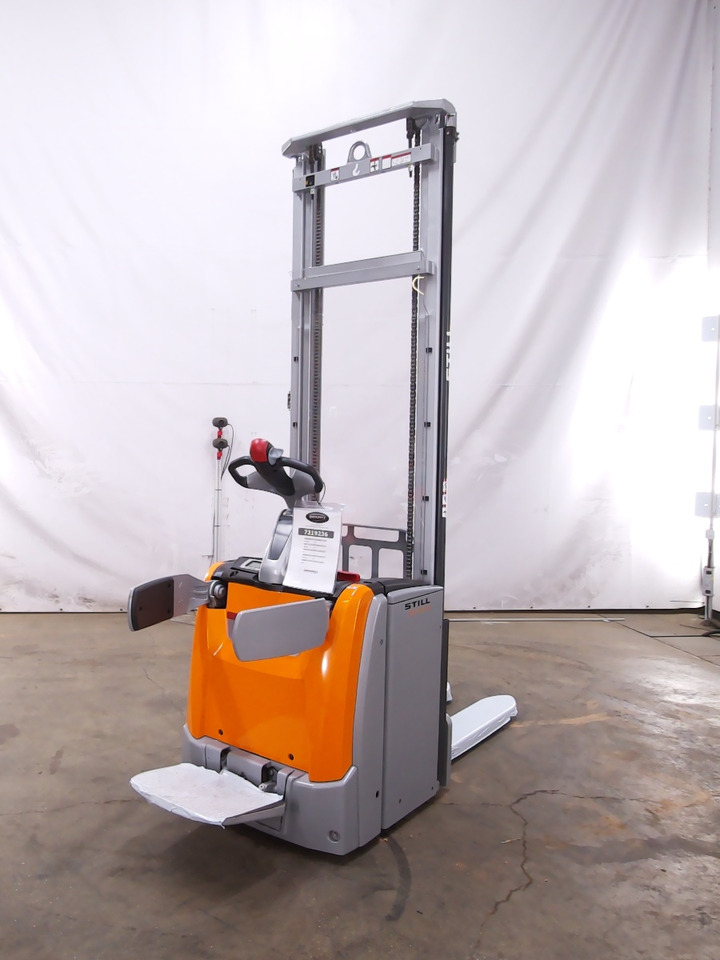 Still EXV-SF14/BATT.NEU - Apilador: foto 2 Still EXV-SF14/BATT.NEU - Apilador: foto 2