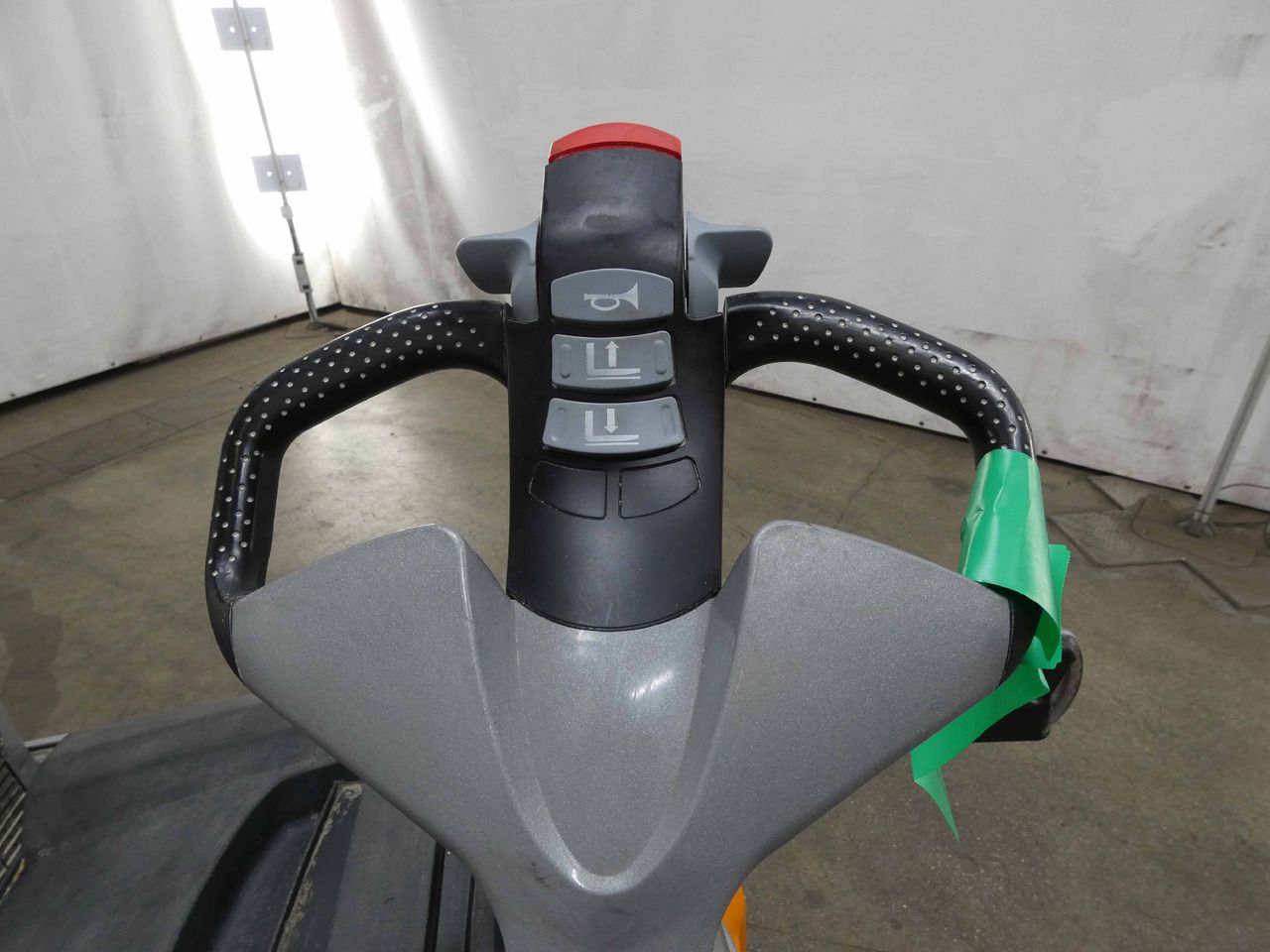 Still EXV-SF14/LIION - Apilador: foto 3 Still EXV-SF14/LIION - Apilador: foto 3