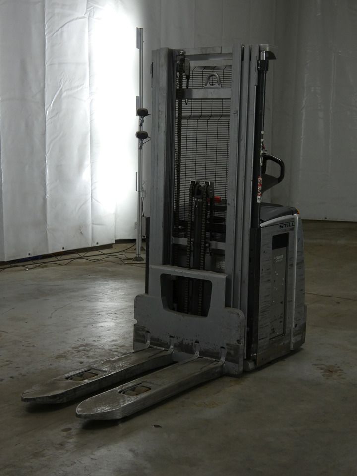 Still EXV20 - Apilador: foto 1 Still EXV20 - Apilador: foto 1