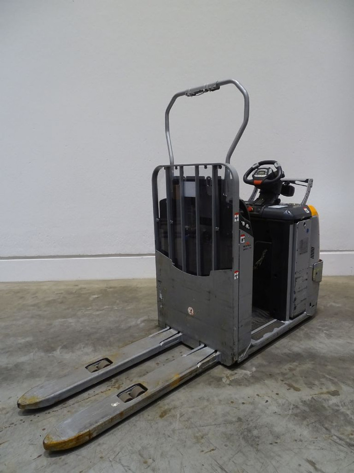 Still OPX-L12 - Recoge pedidos: foto 1 Still OPX-L12 - Recoge pedidos: foto 1