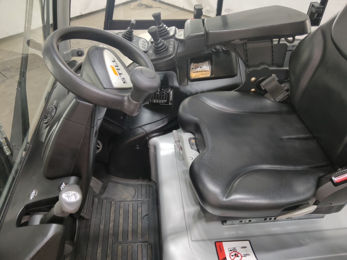 Still RX60-35/BATT.NEU - Carretilla elevadora eléctrica: foto 3 Still RX60-35/BATT.NEU - Carretilla elevadora eléctrica: foto 3