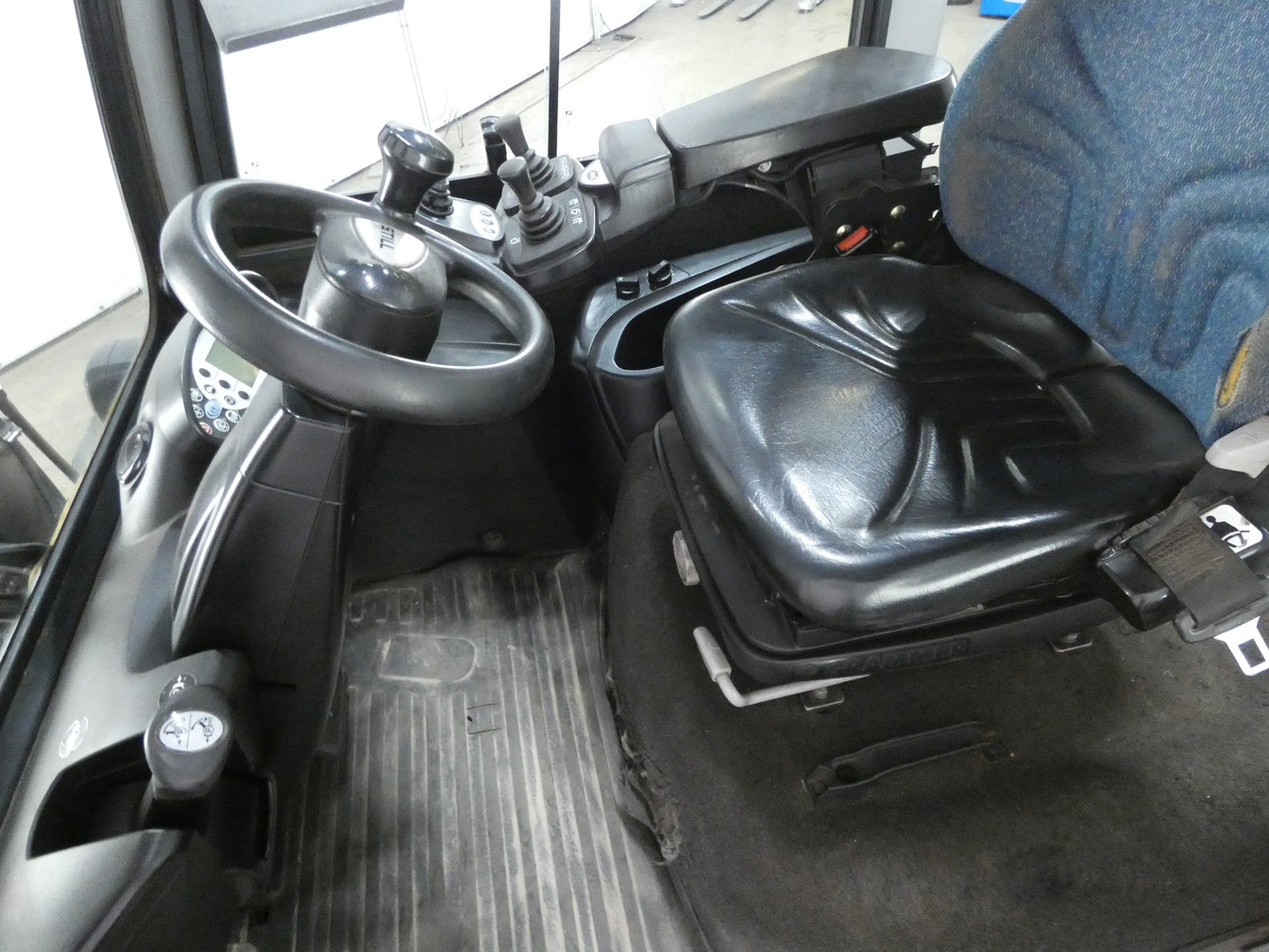 Still RX70-45 - Carretilla elevadora diésel: foto 3 Still RX70-45 - Carretilla elevadora diésel: foto 3