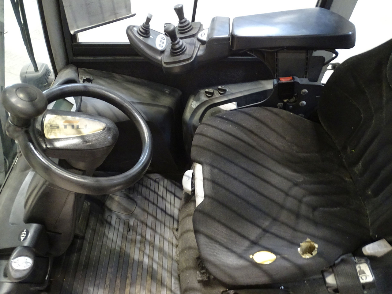 Still RX70-50/600 - Carretilla elevadora diésel: foto 3 Still RX70-50/600 - Carretilla elevadora diésel: foto 3