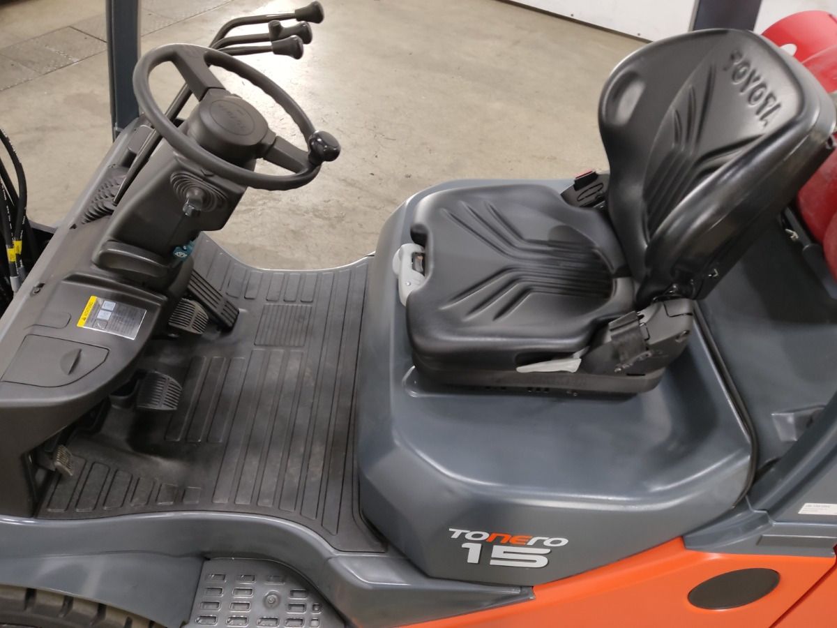 TOYOTA 02-8FGF15 - Carretilla elevadora: foto 3 TOYOTA 02-8FGF15 - Carretilla elevadora: foto 3