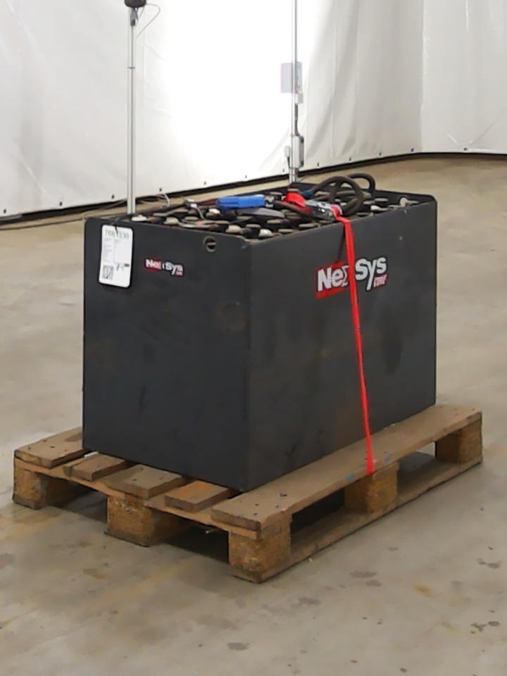 Weitere 48V625AH - Acumulador para Equipo de manutención: foto 2 Weitere 48V625AH - Acumulador para Equipo de manutención: foto 2