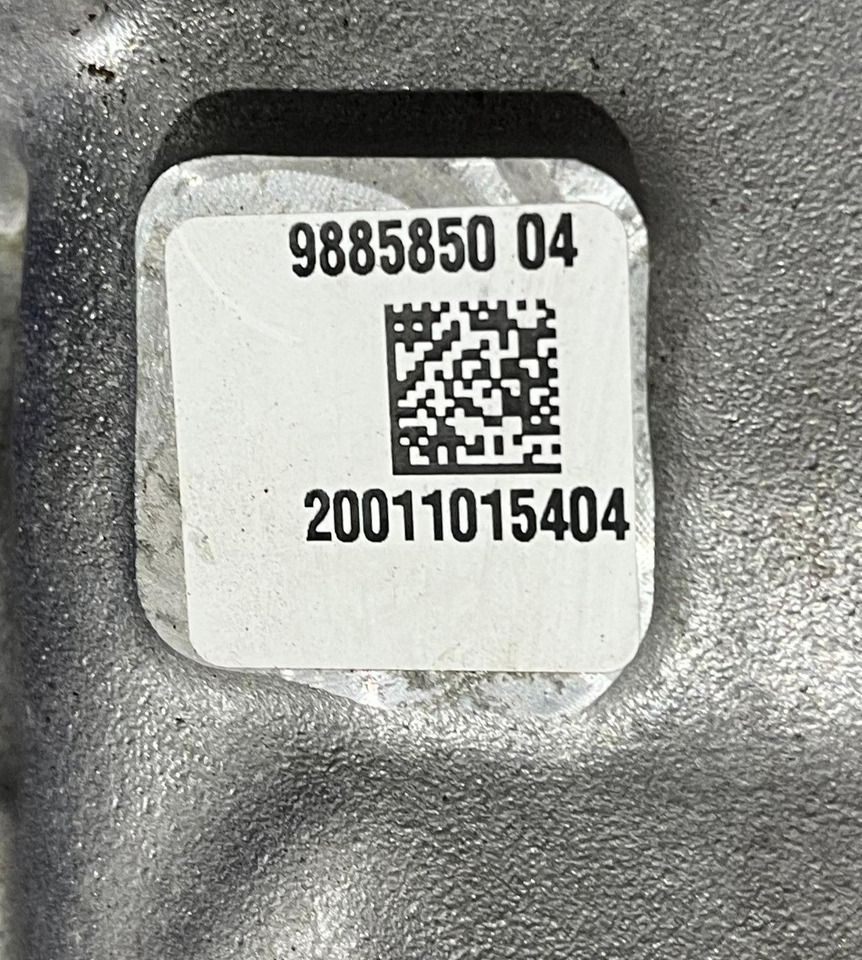 BMW BMW Intake Manifold 9885850 - Colector de admisión: foto 4 BMW BMW Intake Manifold 9885850 - Colector de admisión: foto 4