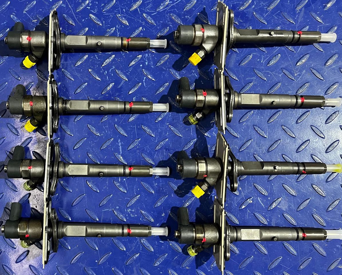 BOSCH Audi Injectors V8 AKF Common Rail 057 130 276 H 1998 - 2002 - Bomba de inyección: foto 4 BOSCH Audi Injectors V8 AKF Common Rail 057 130 276 H 1998 - 2002 - Bomba de inyección: foto 4