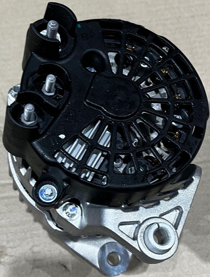 CATERPILLAR - Alternador para Maquinaria de construcción: foto 2 CATERPILLAR - Alternador para Maquinaria de construcción: foto 2