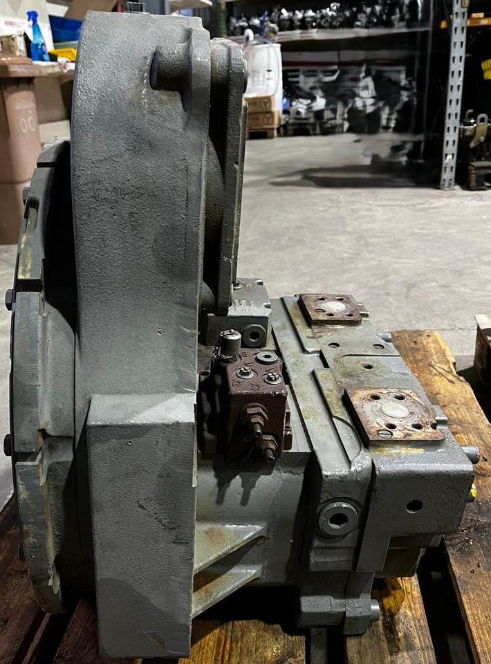 LIEBHERR Axial Piston Pump DPVP O 108 - Bomba hidráulica: foto 4 LIEBHERR Axial Piston Pump DPVP O 108 - Bomba hidráulica: foto 4