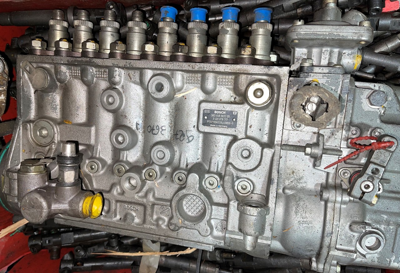 Liebherr Injection Pump 0401878717 - Bomba de combustible para Maquinaria de construcción: foto 3 Liebherr Injection Pump 0401878717 - Bomba de combustible para Maquinaria de construcción: foto 3