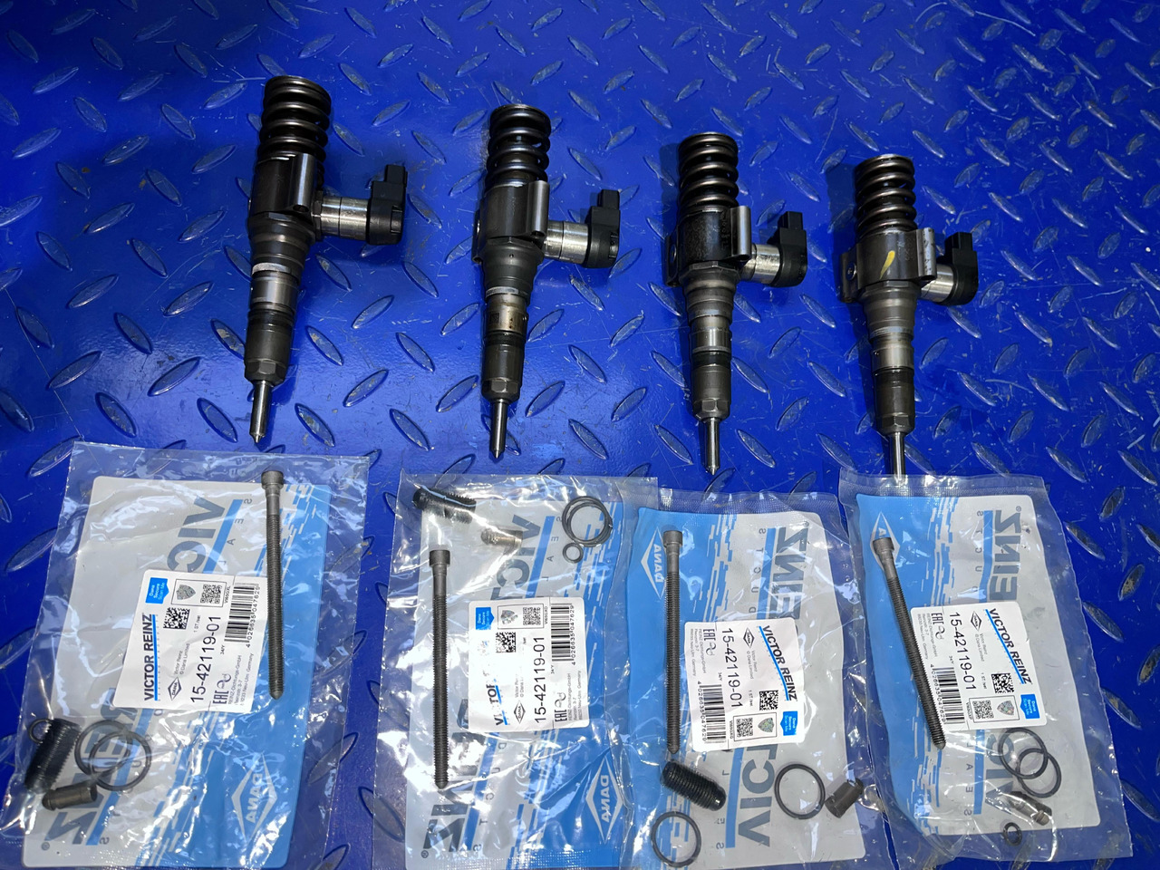 VW Injector VW Passat B6 - Bomba de inyección: foto 1 VW Injector VW Passat B6 - Bomba de inyección: foto 1