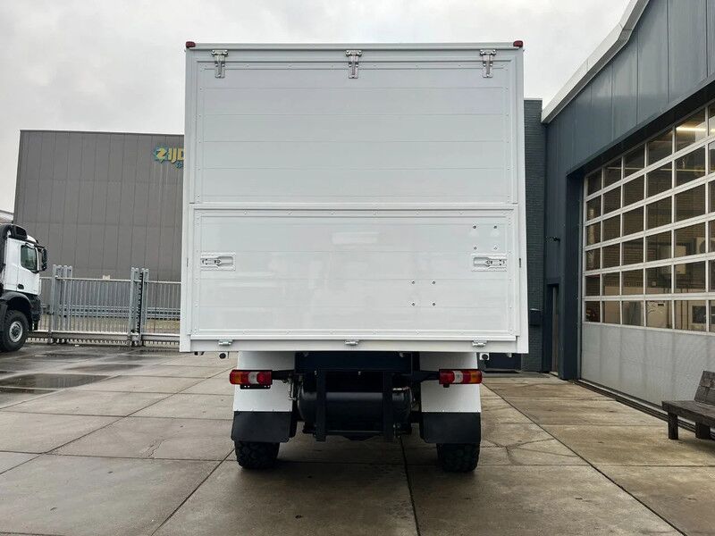 Mercedes-Benz Atego 1725 A 4x4 Service Truck - Camión, Camión grúa: foto 5 Mercedes-Benz Atego 1725 A 4x4 Service Truck - Camión, Camión grúa: foto 5