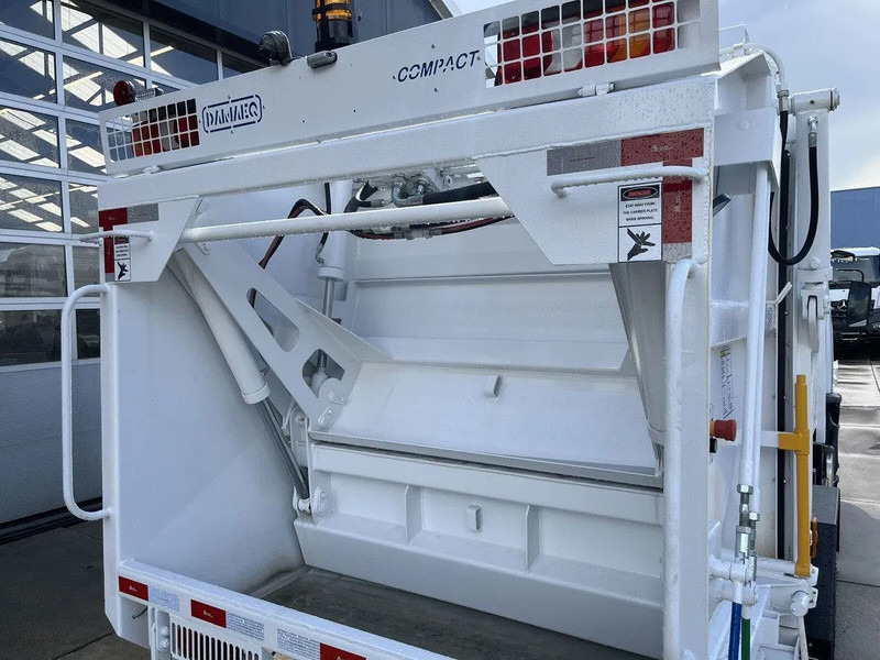 Leasing financiero de Mercedes-Benz Accelo 815 4x2 Garbage Compactor (2 units) Accelo 815 4x2 Garbage Compactor (2 units) leasing Mercedes-Benz Accelo 815 4x2 Garbage Compactor (2 units) Accelo 815 4x2 Garbage Compactor (2 units): foto 10