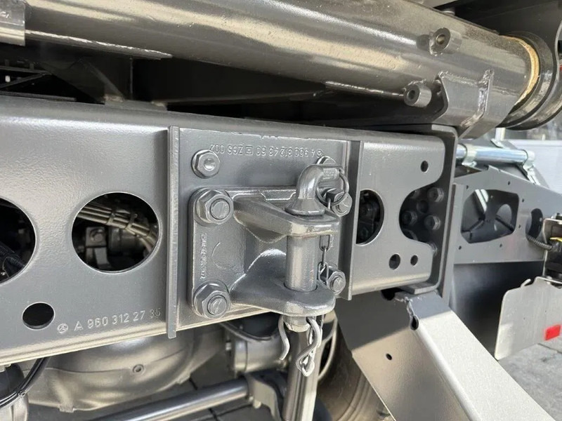 Leasing financiero de Mercedes-Benz Arocs 4140 K 8x4 Meiller Tipper leasing Mercedes-Benz Arocs 4140 K 8x4 Meiller Tipper: foto 11 Leasing financiero de Mercedes-Benz Arocs 4140 K 8x4 Meiller Tipper leasing Mercedes-Benz Arocs 4140 K 8x4 Meiller Tipper: foto 11