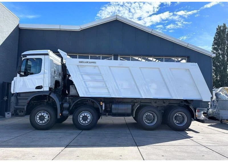 Mercedes-Benz Arocs 4140 K 8x4 Meiller Tipper - Volquete camión: foto 2 Mercedes-Benz Arocs 4140 K 8x4 Meiller Tipper - Volquete camión: foto 2