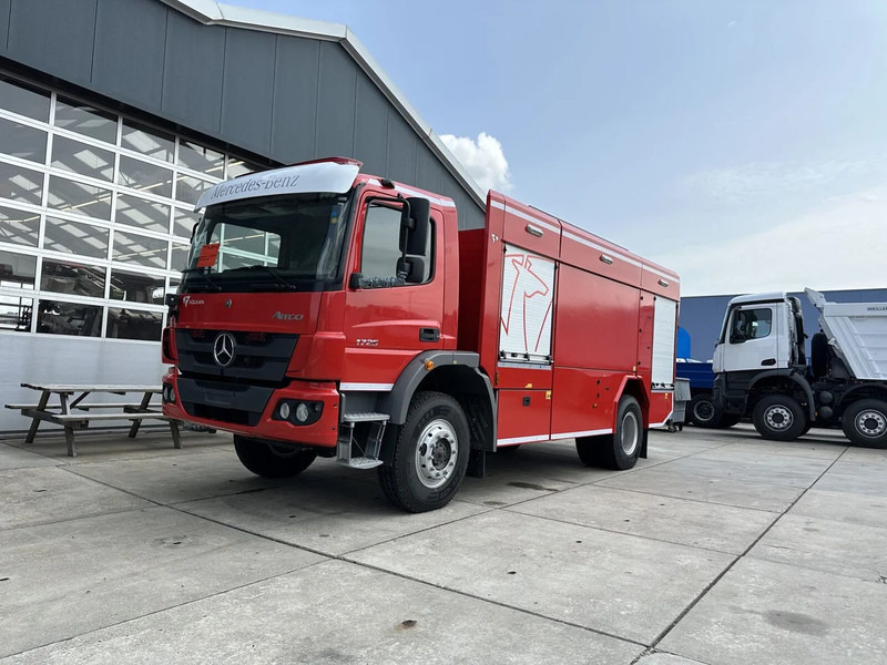 Mercedes-Benz Atego 1725 4×4 Fire Fighting Truck - Camión de bomberos: foto 1 Mercedes-Benz Atego 1725 4×4 Fire Fighting Truck - Camión de bomberos: foto 1