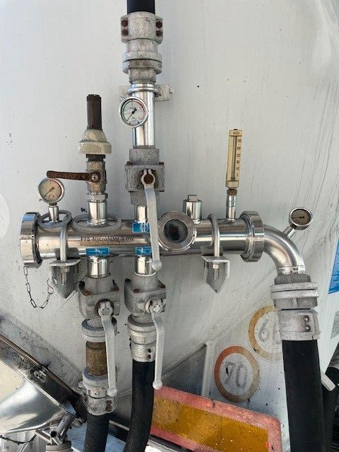 Feldbinder KIP 60 3 - Semirremolque silo: foto 5 Feldbinder KIP 60 3 - Semirremolque silo: foto 5