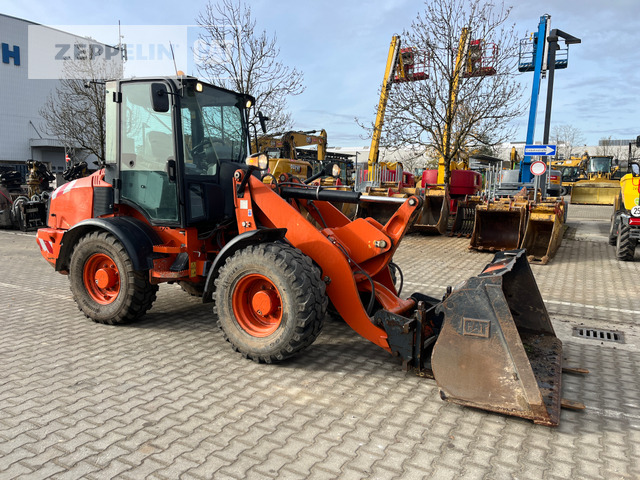 Cargadora de ruedas Cat 908H: foto 8 Cargadora de ruedas Cat 908H: foto 8