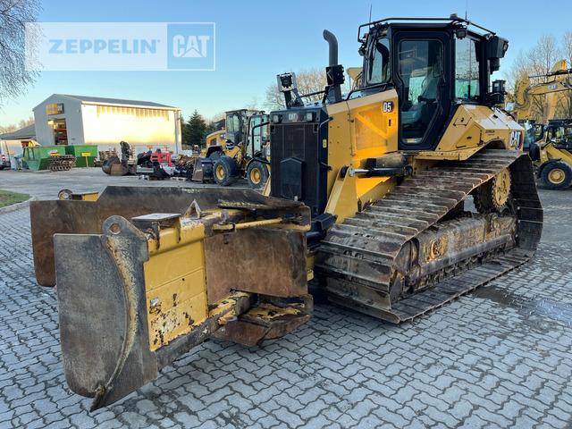 Cat D5 - Bulldozer: foto 1 Cat D5 - Bulldozer: foto 1