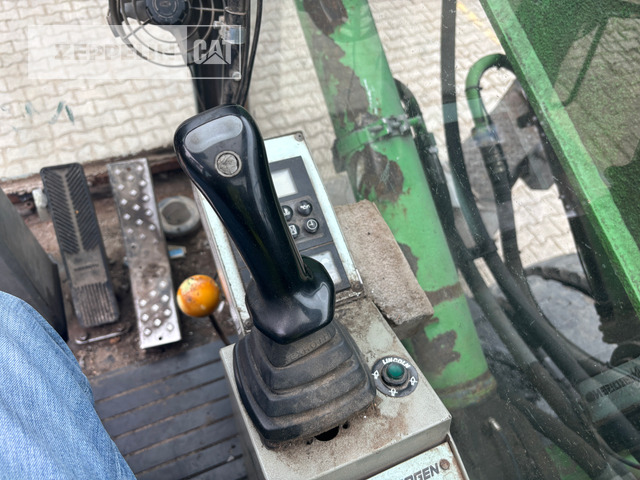 Manipulador de materiales Sennebogen 821: foto 32 Manipulador de materiales Sennebogen 821: foto 32