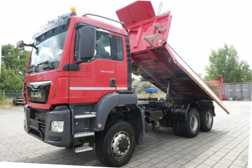 MAN TG-S 26.440 6x6 3-Achs Allradkipper Meiller - Volquete camión: foto 2 MAN TG-S 26.440 6x6 3-Achs Allradkipper Meiller - Volquete camión: foto 2